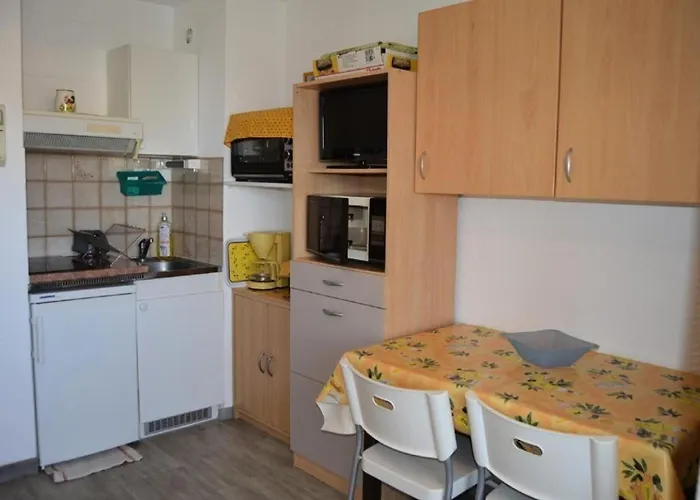 Apartment Belle - 2 Pieces 5 Couchages Port Leucate. Ref: 3bp_15d Mae-5544 *